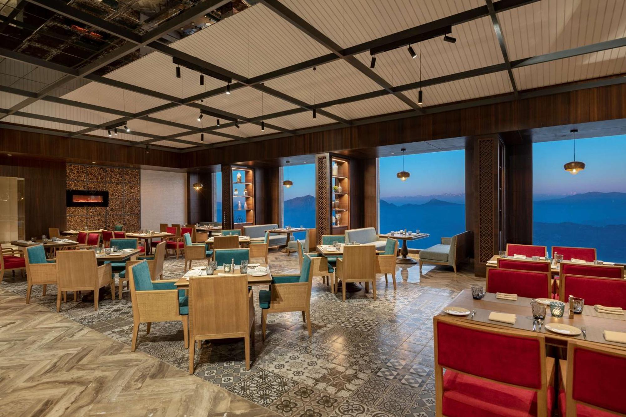 ホテル Radisson Kufri シムラー エクステリア 写真